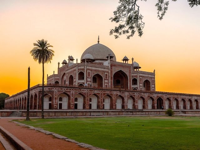 HUMAYUN TOMB TRAVEL INDIA